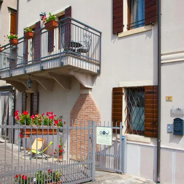 La Finestra Sul Castello, hotel in Soave