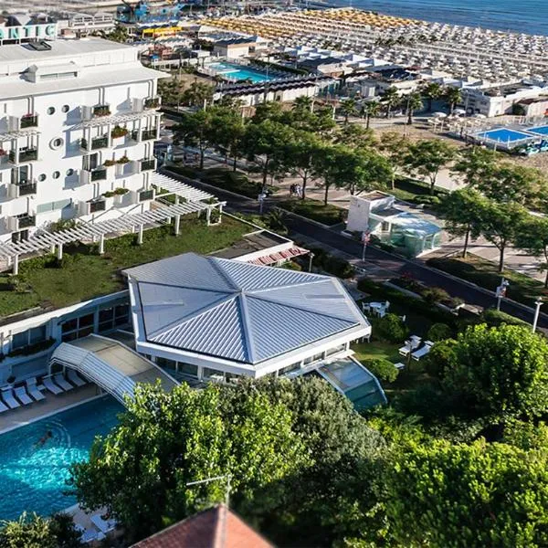 Atlantic Hotel & SPA, viešbutis mieste Ričonė