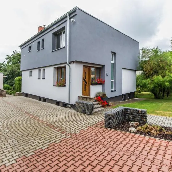 Pension Milada, Hotel in Klecany