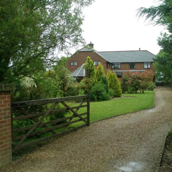 At Last Bed & Breakfast, hotel v destinaci Edlington
