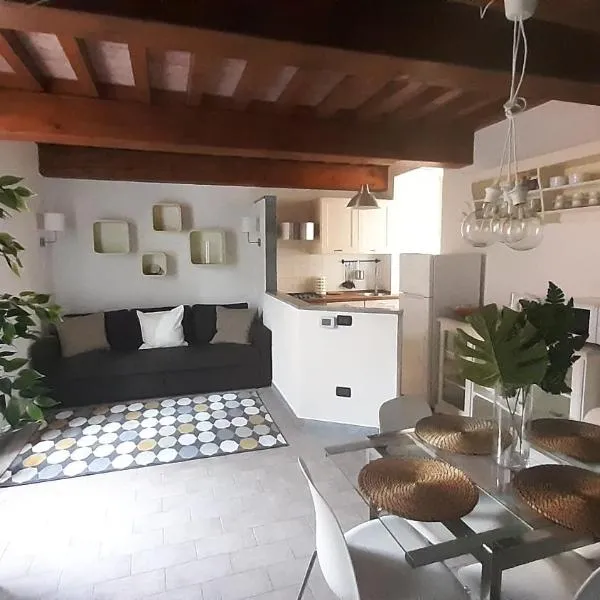 il nido dell'arancio, hotel a Carrara