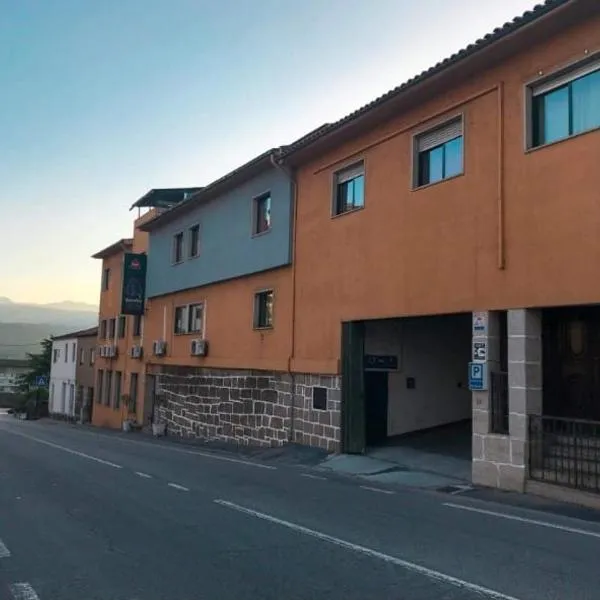 Residencial Montanhês: Vila Real'da bir otel