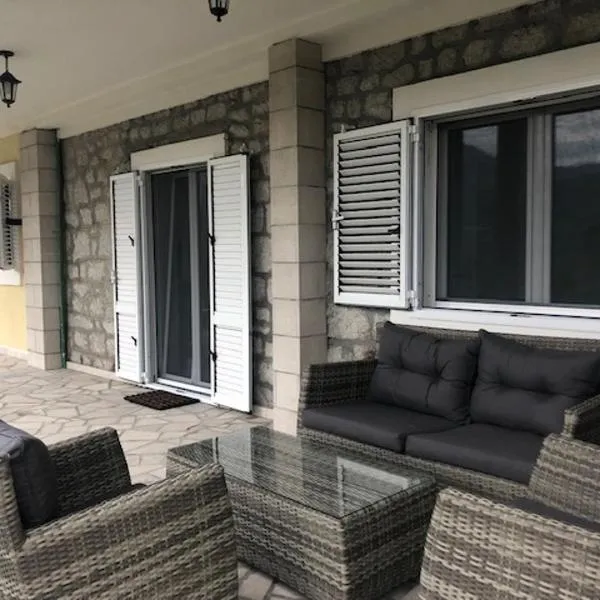 Vila Jovanka, hotel u Tivatu