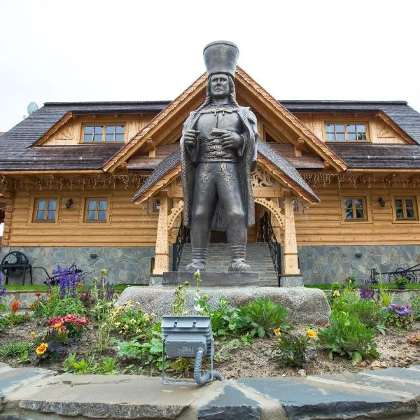 Zbojnicky penzion, hotel in Novoť