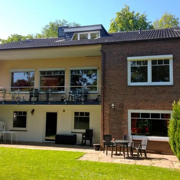 Gästehaus Strandkonsulat, hotel en Scharbeutz