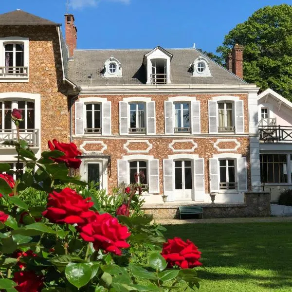 La villa rochette – hotel w mieście Forges-les-Bains