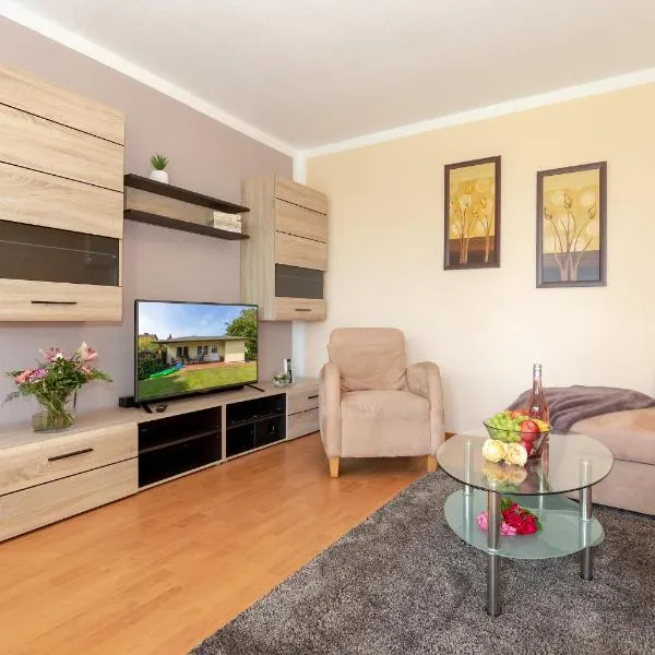 Bungalow Becker "Am Feldrand", hotel en Jennewitz
