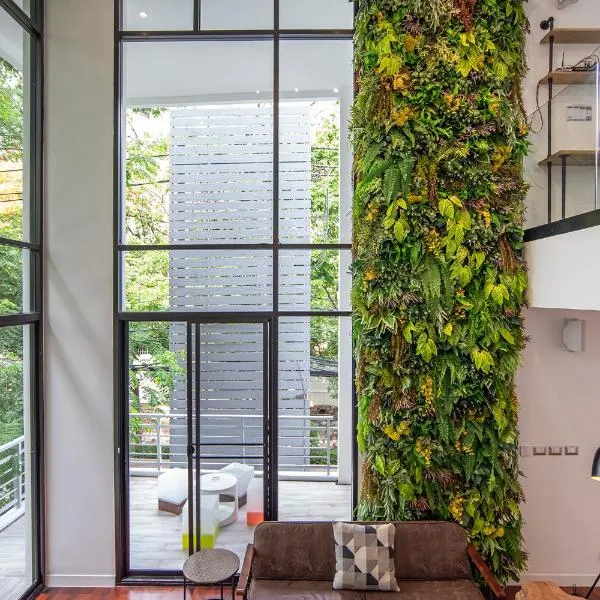 Benviar Tonson Residence, hotel v destinaci Bangkok