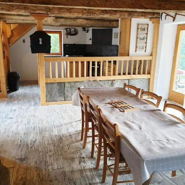 BERGERIE GRANGE DES 3 CIRQUES TROUMOUSE GAVARNIE ESTAUBE 4 personnes, hôtel à Gavarnie