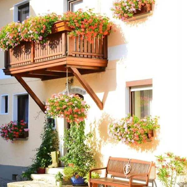 Bauernhof König – hotel w mieście Zwiesel