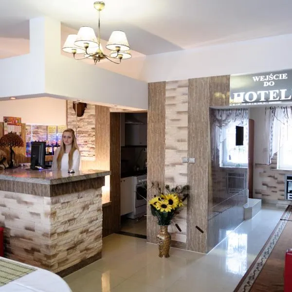 Hotelik Niedżwiadek, hôtel à Radzyń Podlaski