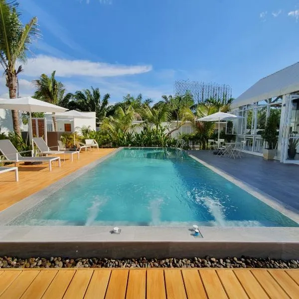 MEET Boutique Resort, hotel v destinaci Surat Thani