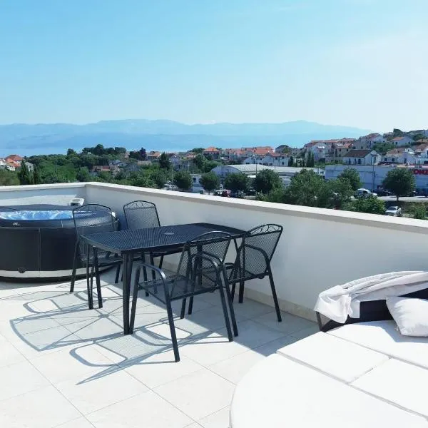 apartman Marina, hotel em Sutivan