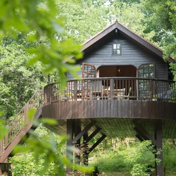 Cabane de La Mésange – hotel w mieście Auriac-du-Périgord