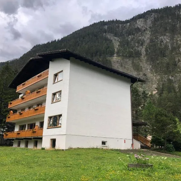 Karwendel-Lodge, hotel v destinaci Scharnitz