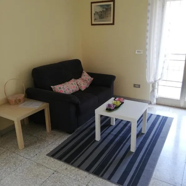 Casa Ester – hotel w mieście Castelpetroso