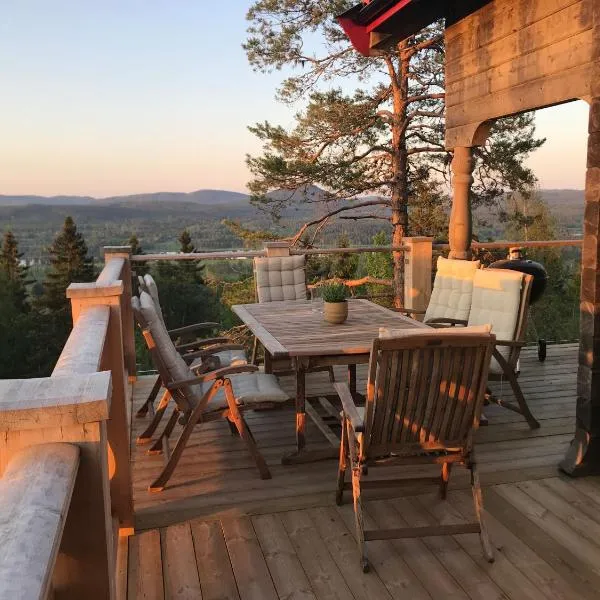 Alpstigen 10A - Newly built sports lodge with amazing views, hotell i Järvsö