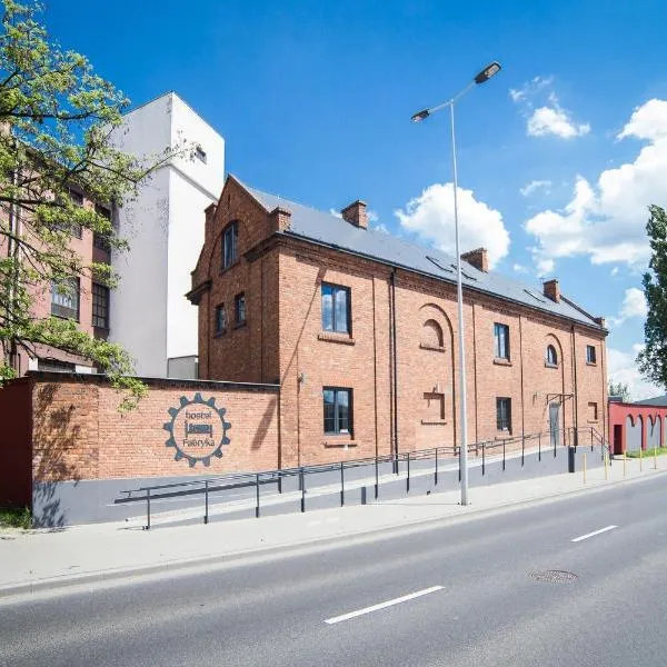 Hostel Fabryka, hotel in Goreń Duży