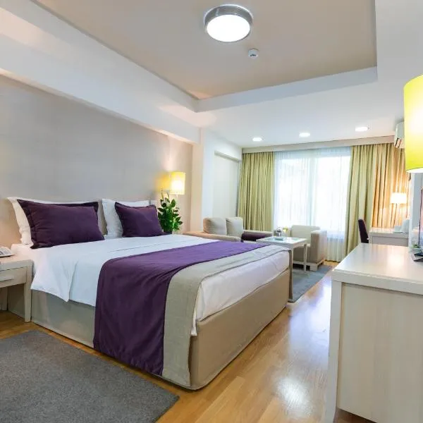 Hotel M, hotel v Bělehradě