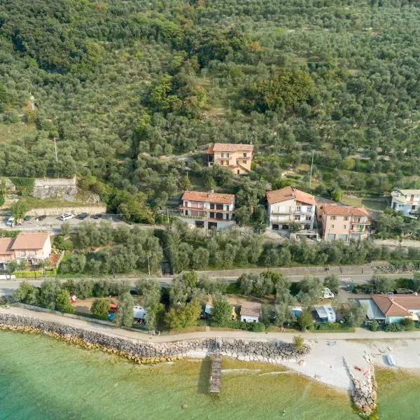 Madonna Dell'Aiuto True View Olivo, hotel in Brenzone sul Garda
