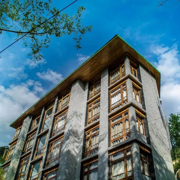 The Golden Crest, hotel in Gangtok
