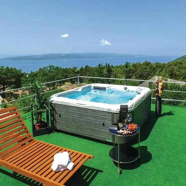 VILLA BEST, hotel en Bast