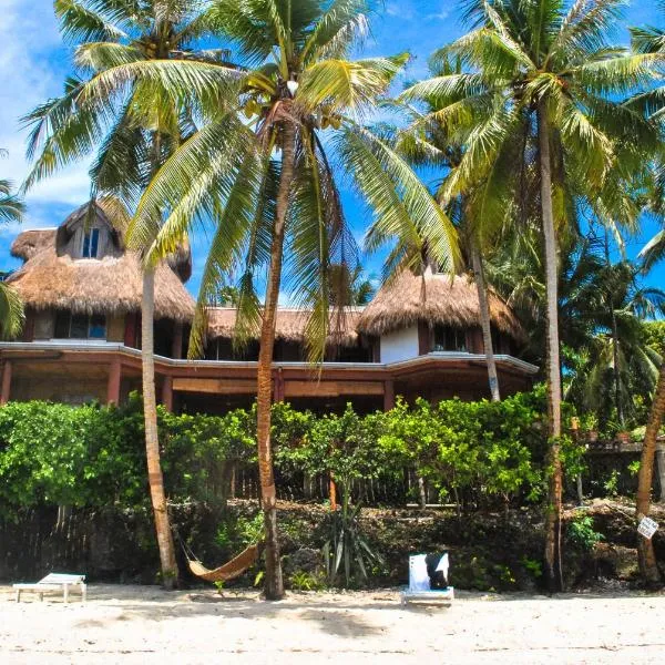 VILLA MARMARINE BEACH RESORT & RESTAURANT, hotel v destinaci Siquijor