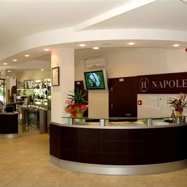 Hotel Napoleon, hotel v destinácii San Mauro a Mare