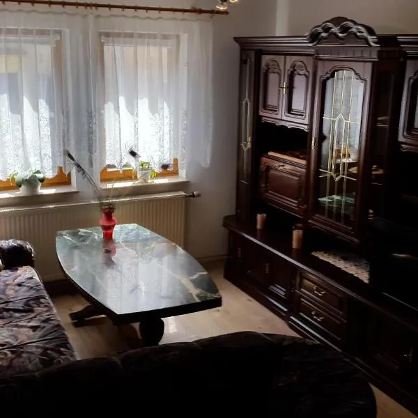 Ferienwohnung Schlothauer 1, hotel v destinaci Ruhla