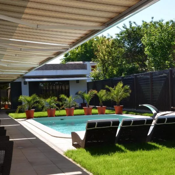 Casa de la Mare, hotel v destinaci Eforie Sud