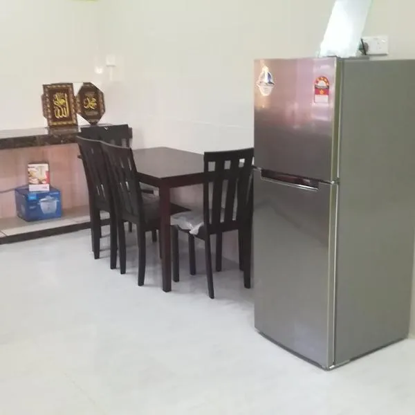 HOMESTAY DAMAI YUSMILA, hotel v destinaci Kuala Terengganu