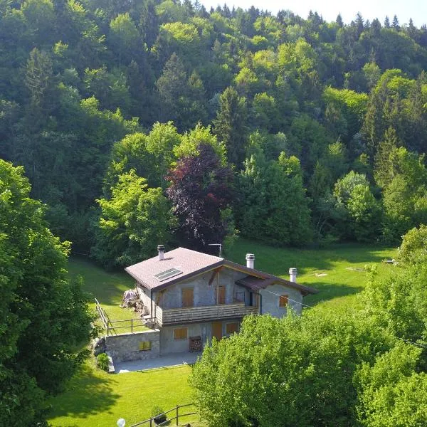 Walking's House Mountain Lake Iseo Hospitality, hotel u gradu Lovere
