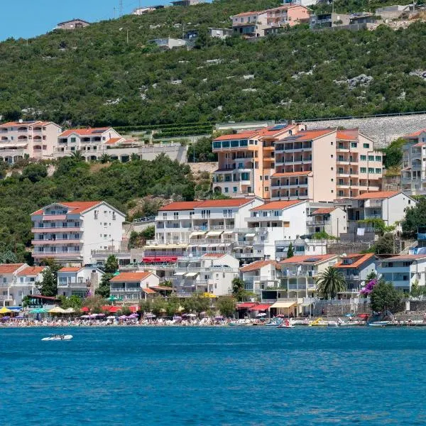 Hotel Adria, hotel v destinaci Neum