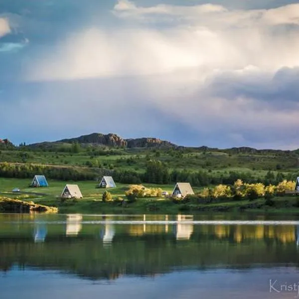 Ormurinn Cottages, hotel Ásgeirsstaðirban