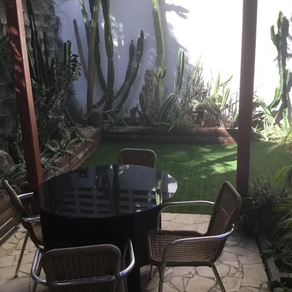 Résidence les cactus, hotel in Noumea