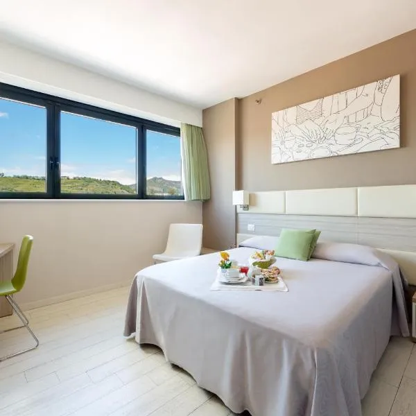 Hotel Cristina, hotel v Neapole