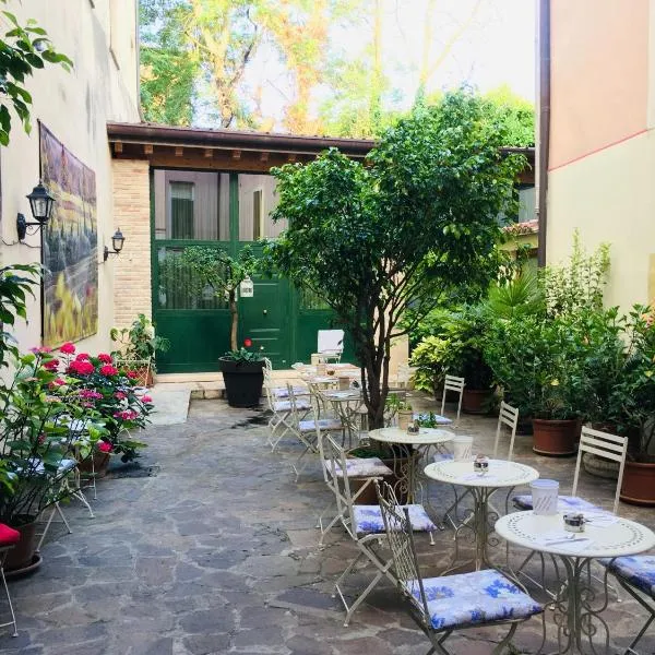 Boutique Hotel Scalzi - Adults Only, hotel i Verona