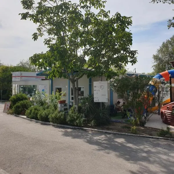Campeggio Don Bosco, hotel v destinaci Lido di Jesolo