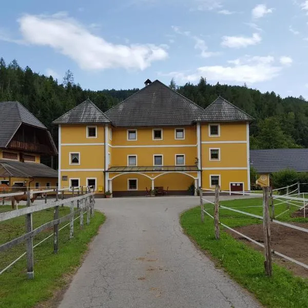 Ferienwohnungen Gut Seebacher, hotel u Klagenfurtu