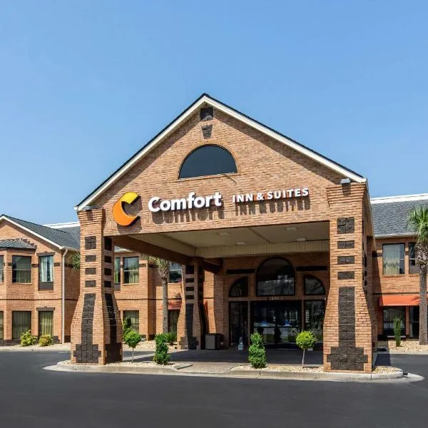 Comfort Inn & Suites Perry National Fairgrounds Area, hotel v destinaci Perry