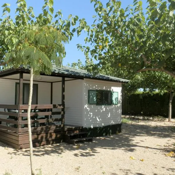 Camping Clarà, hotel v destinaci Torredembarra