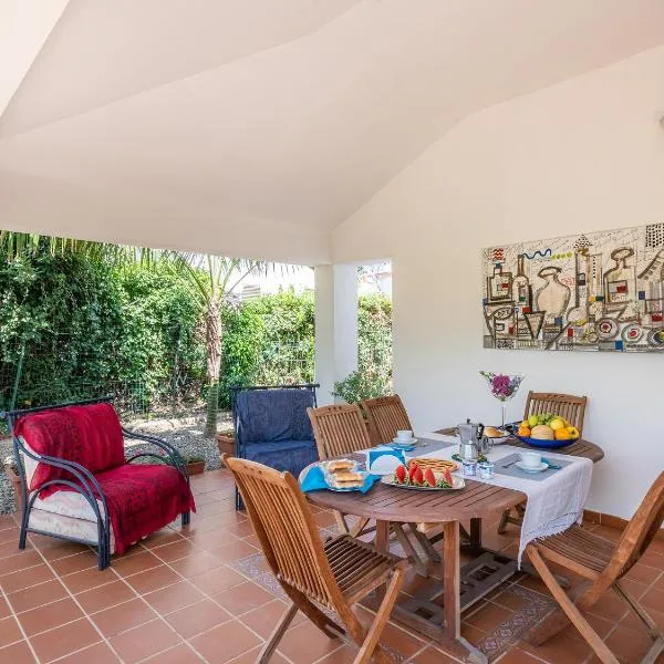 Il Giardino dell'Arte, hotel v destinácii Capoterra