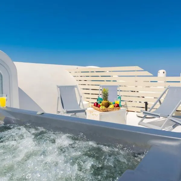 Crystal Villas Santorini، فندق في Vóthon