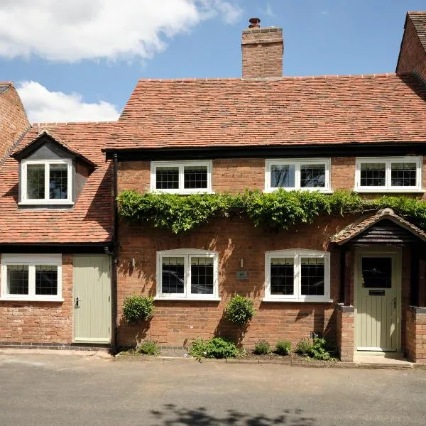 67 Bridge End, hotel in Warwick