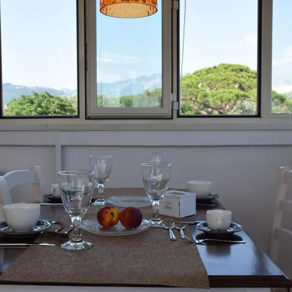 Levante, hotel in Marina di Carrara