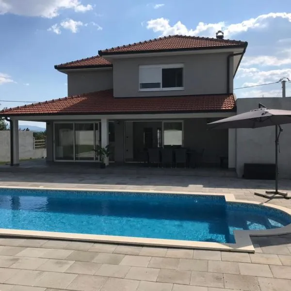 Viesnīca Villa Elezovic pilsētā Čapljina