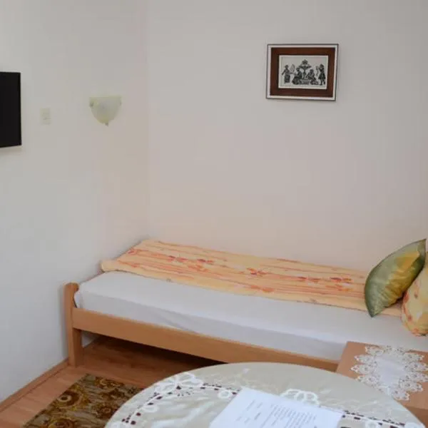 Guesthouse Vila Natalija, hotel v destinácii Mrčajevci