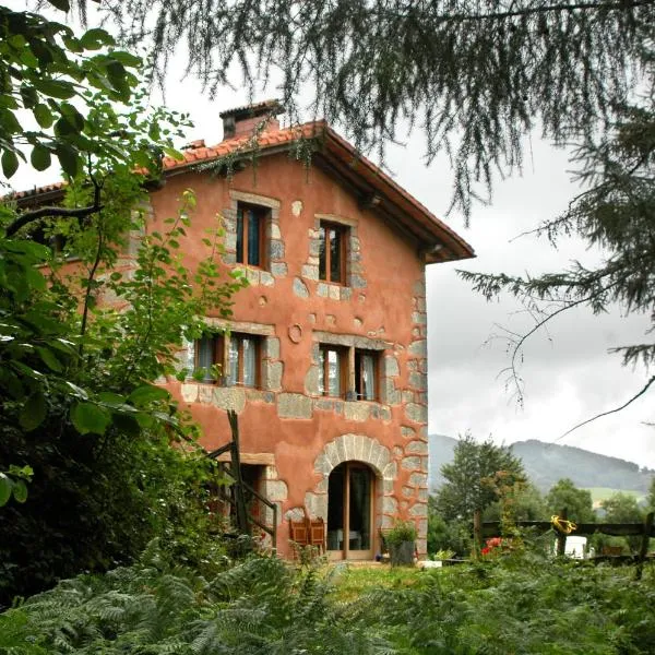 Casa Rural Ecológica Kaaño Etxea, hotel v destinaci Arrarats