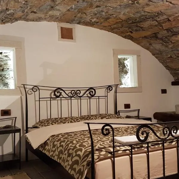Wine cellar room, hotel in Podnanos