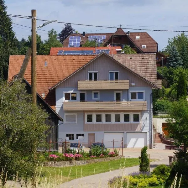Black Forest Lodge, hotel in Freudenstadt